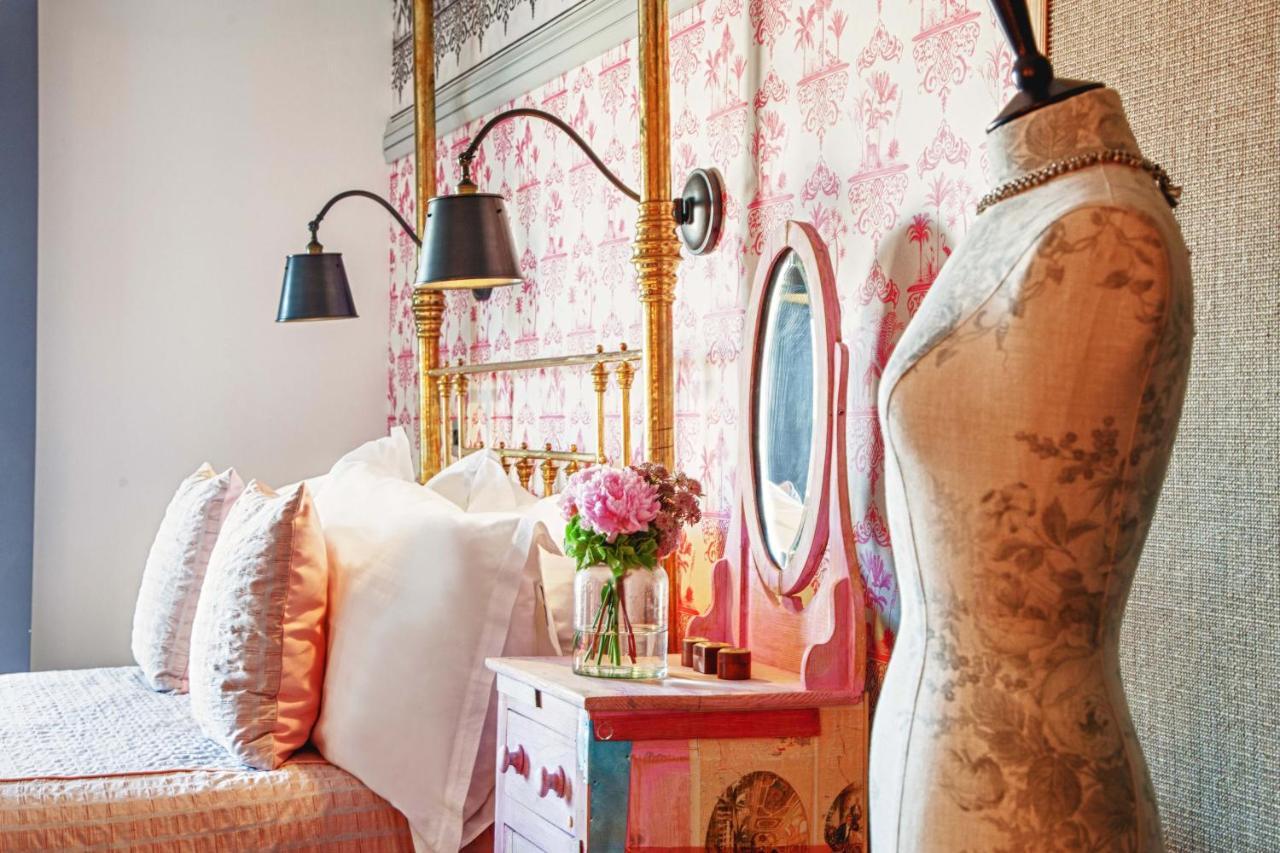 Ax The Palace 5*